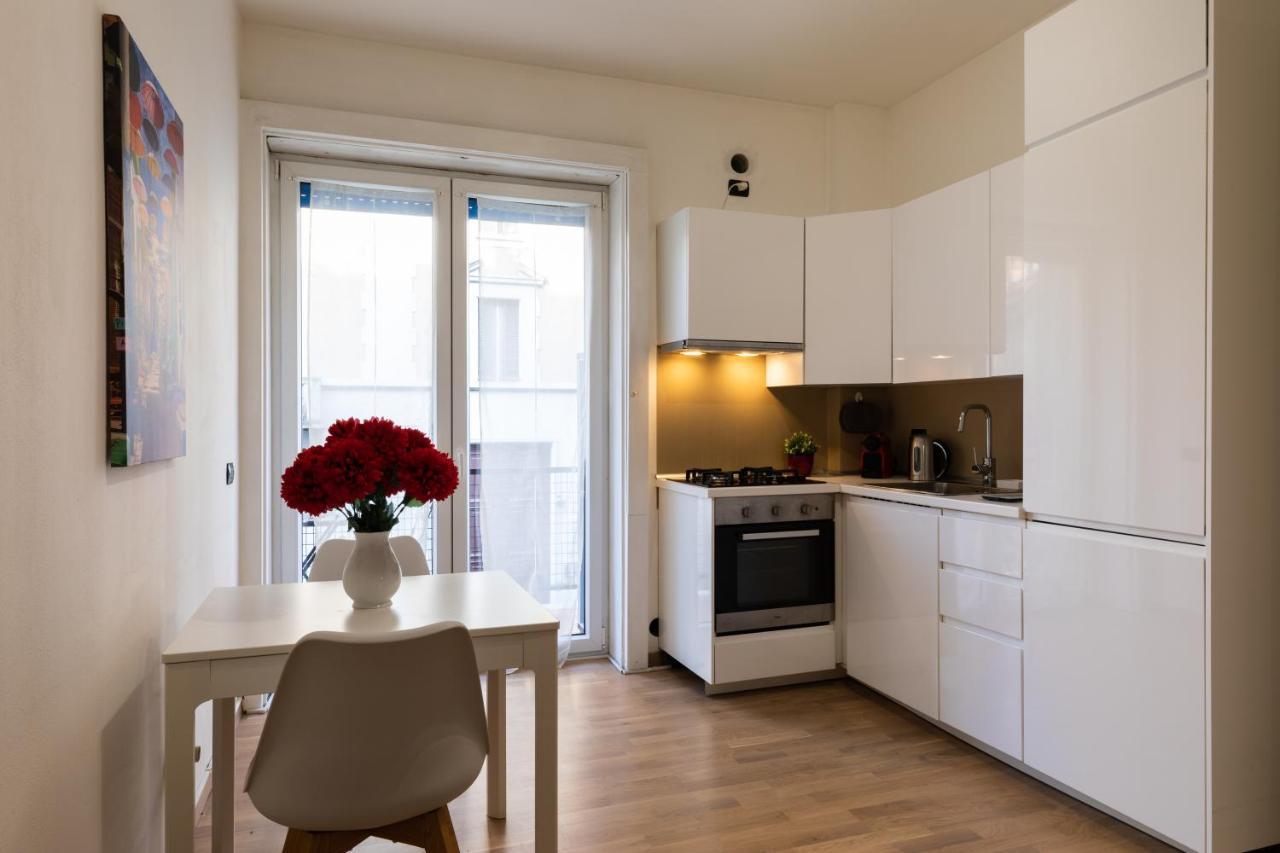 Dreamful Home - Arco Della Pace มิลาน ภายนอก รูปภาพ
